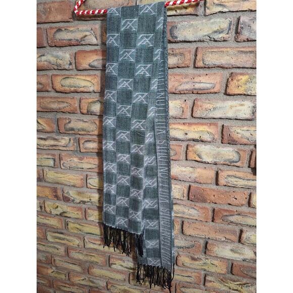 Luxury Scarf- No Tags. Purchased at Name Droppers in Utah 66"x12" - Picture 1 of 5